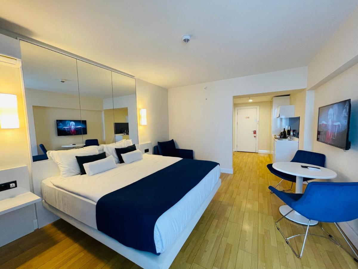 Seaside Vip40 Hotel Batumi Exterior photo
