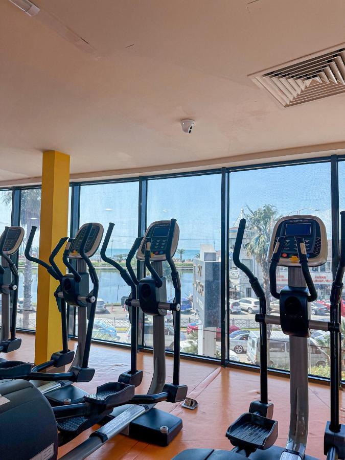 Seaside Vip40 Hotel Batumi Exterior photo